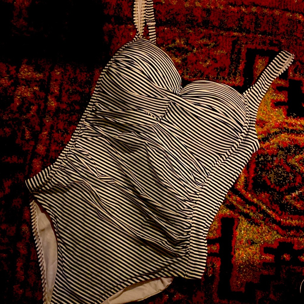 NWOT Tummy Control Swimsuit / Black and White Stripe Retro Swimsuit One Piece